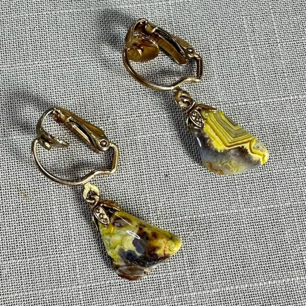 Vintage Bumblebee Jasper Clip On Earrings - Picture 13 of 13